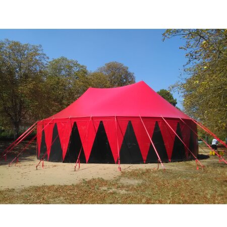 Example Circus Tent – Genuine SchenkSpass Circus Tent Ø 14 Metres Round