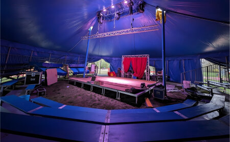 Seating System for Circus Tents – Custom Planning and Manufacturing